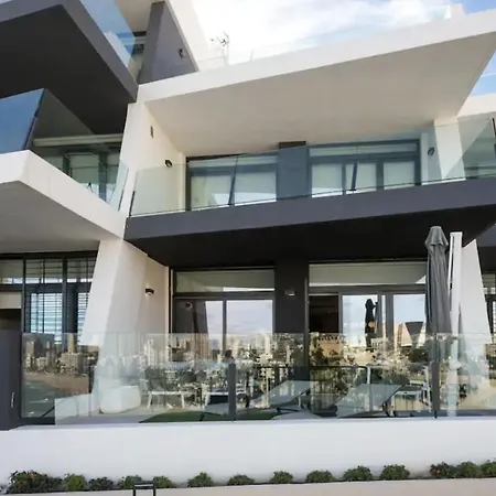 Apartamento Luxury With Private Hot Tub By Poniente
